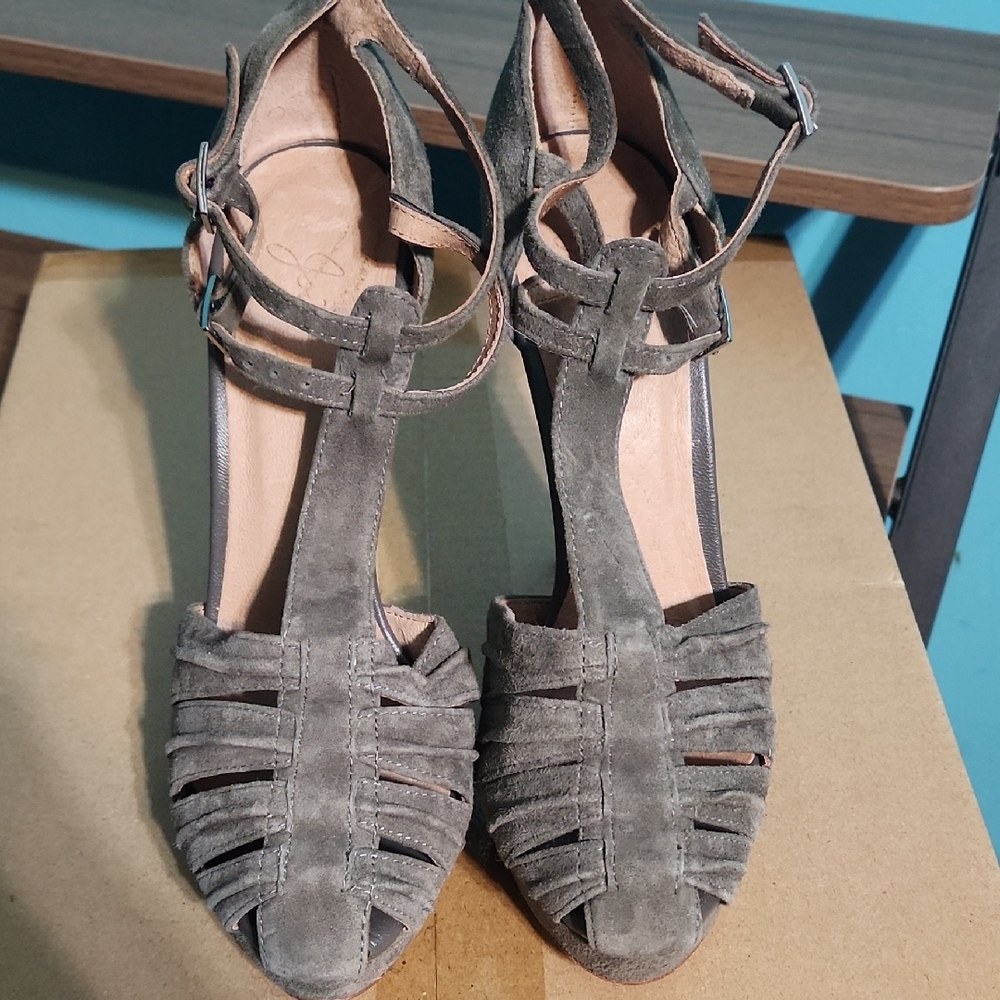 Gray Strappy Women's Sandals